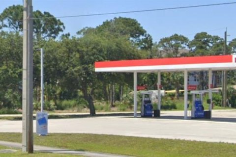 Commercial property in Stuart, Florida 232.35 sq.m. № 1412421 - photo 4