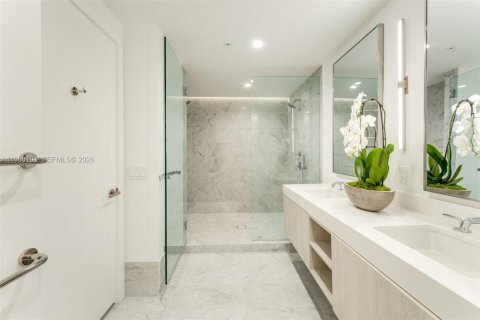 Copropriété à vendre à Bay Harbor Islands, Floride: 4 chambres, 232.44 m2 № 2025984 - photo 24