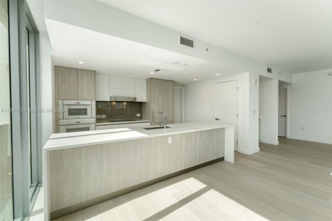 Copropriété à vendre à Bay Harbor Islands, Floride: 4 chambres, 232.44 m2 № 2025984 - photo 10