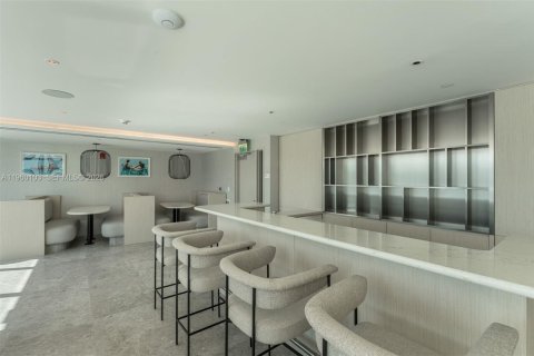 Copropriété à vendre à Bay Harbor Islands, Floride: 4 chambres, 232.44 m2 № 2025984 - photo 27