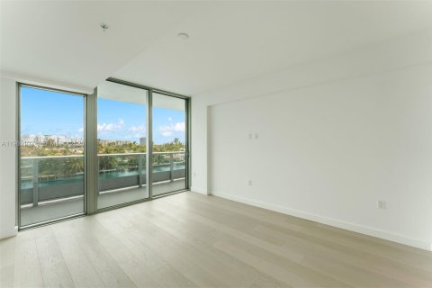 Copropriété à vendre à Bay Harbor Islands, Floride: 4 chambres, 232.44 m2 № 2025984 - photo 19