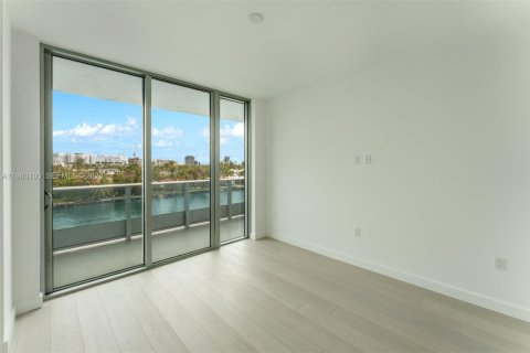 Copropriété à vendre à Bay Harbor Islands, Floride: 4 chambres, 232.44 m2 № 2025984 - photo 16