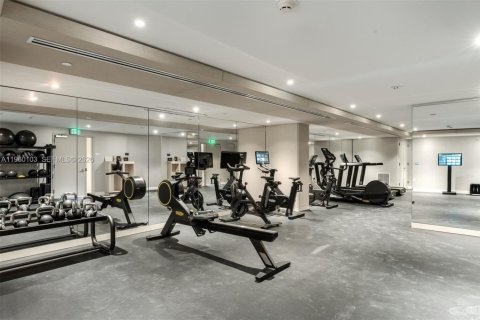 Copropriété à vendre à Bay Harbor Islands, Floride: 4 chambres, 232.44 m2 № 2025984 - photo 29