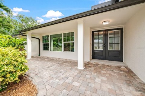 Villa ou maison à vendre à Cocoa, Floride: 3 chambres, 223.43 m2 № 2220080 - photo 3