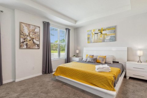 Townhouse in Kissimmee, Florida 5 bedrooms, 213.12 sq.m. № 1679167 - photo 19