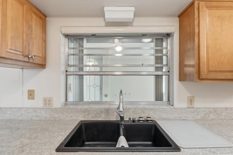 Casa en venta en Beverly Hills, Florida, 3 dormitorios, 190.08 m2 № 2112137 - foto 13