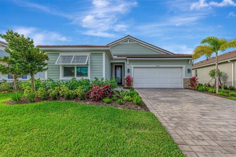 House in Venice, Florida 2 bedrooms, 203.73 sq.m. № 2092489