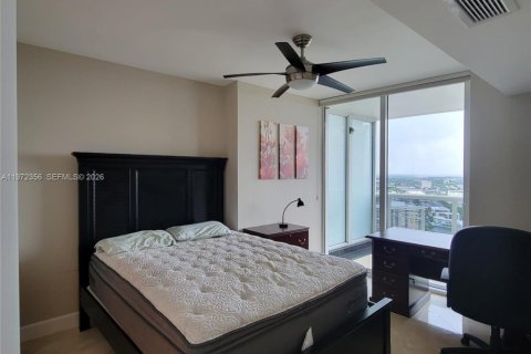 Condominio en venta en Hallandale Beach, Florida, 3 dormitorios, 145.95 m2 № 2032915 - foto 26