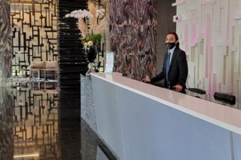 Condominio en venta en Hallandale Beach, Florida, 3 dormitorios, 145.95 m2 № 2032915 - foto 11