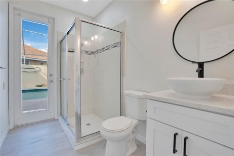House in Englewood, Florida 3 bedrooms, 196.86 sq.m. № 2103241 - photo 15
