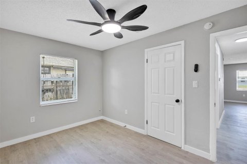 Casa en alquiler en Plant City, Florida, 3 dormitorios, 93.65 m2 № 1866123 - foto 14