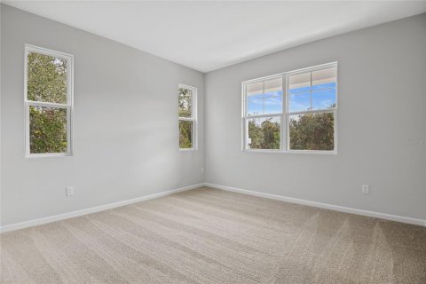 Casa en venta en Apopka, Florida, 4 dormitorios, 248.89 m2 № 1558438 - foto 8