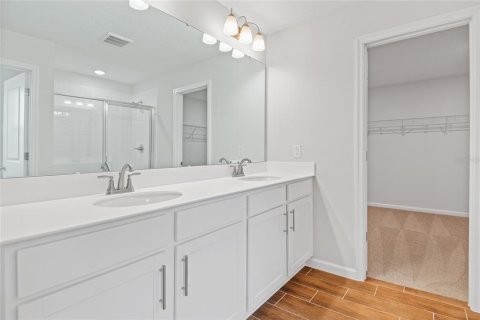 Casa en venta en Apopka, Florida, 4 dormitorios, 248.89 m2 № 1558438 - foto 12