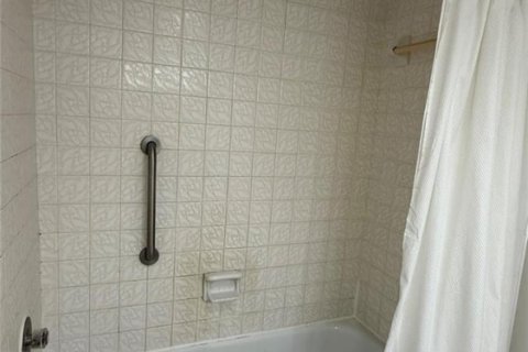 Condo in Plantation, Florida, 1 bedroom  № 2169607 - photo 13