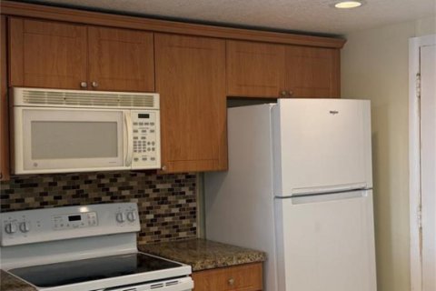Condo in Plantation, Florida, 1 bedroom  № 2169607 - photo 4