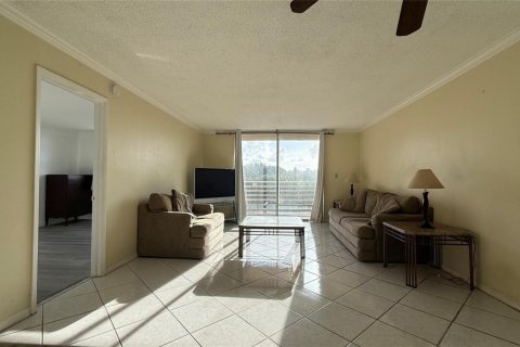 Condo in Plantation, Florida, 1 bedroom  № 2169607 - photo 5