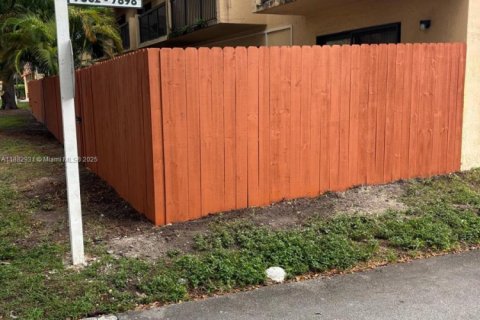 Adosado en alquiler en Miami, Florida, 2 dormitorios, 107.02 m2 № 1929908 - foto 12