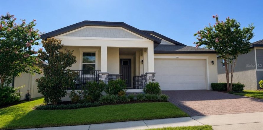 Дом в Клермон, Флорида 9 комнат, 179.77м2 № 2150002