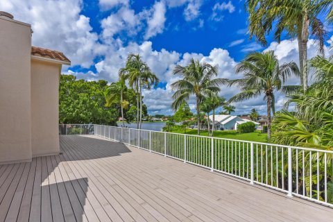 House in Wellington, Florida 3 bedrooms, 327.29 sq.m. № 2169843 - photo 29