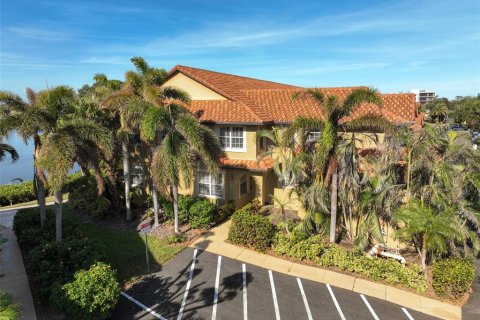 Villa ou maison à vendre à Osprey, Floride: 2 chambres, 130.06 m2 № 1561277 - photo 5