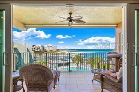 Condo in Saint Petersburg, Florida, 3 bedrooms  № 1848618 - photo 11
