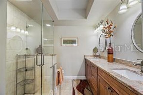 Condo in Saint Petersburg, Florida, 3 bedrooms  № 1848618 - photo 26