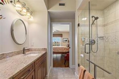 Condo in Saint Petersburg, Florida, 3 bedrooms  № 1848618 - photo 27