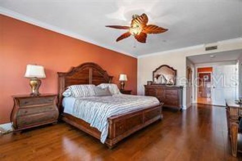 Condo in Saint Petersburg, Florida, 3 bedrooms  № 1848618 - photo 20