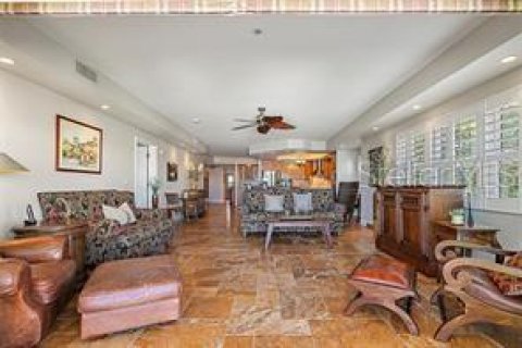 Condo in Saint Petersburg, Florida, 3 bedrooms  № 1848618 - photo 10