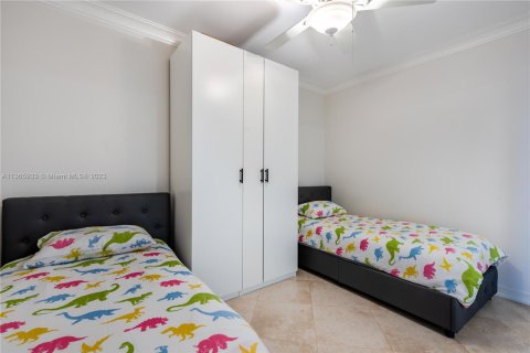Copropriété à louer à Hallandale Beach, Floride: 3 chambres, 144.37 m2 № 2062990 - photo 22