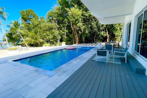 Villa ou maison à louer à Key Largo, Floride: 4 chambres, 213.68 m2 № 1997334 - photo 16