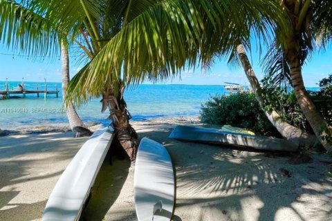 Villa ou maison à louer à Key Largo, Floride: 4 chambres, 213.68 m2 № 1997334 - photo 22