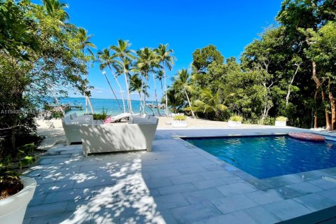 Villa ou maison à louer à Key Largo, Floride: 4 chambres, 213.68 m2 № 1997334 - photo 10