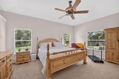 House in Reddick, Florida 3 bedrooms, 231.79 sq.m. № 2259426 - photo 24