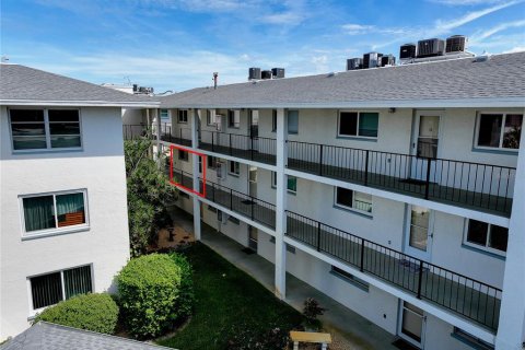 Condo à Venice, Floride, 2 chambres  № 2107623