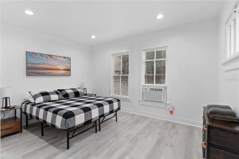 House in Orlando, Florida 1 bedroom, 52.56 sq.m. № 1220402 - photo 13