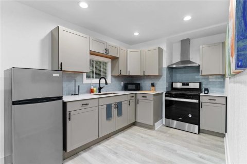House in Orlando, Florida 1 bedroom, 52.56 sq.m. № 1220402 - photo 8