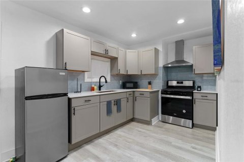 House in Orlando, Florida 1 bedroom, 52.56 sq.m. № 1220402 - photo 6