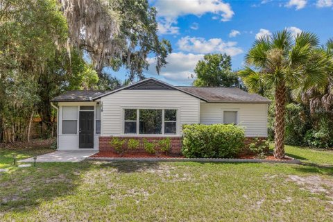 Villa ou maison à vendre à Gainesville, Floride: 2 chambres, 90.77 m2 № 1903159 - photo 1