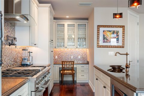 Casa en venta en Key Largo, Florida, 5 dormitorios, 565.12 m2 № 2056784 - foto 10