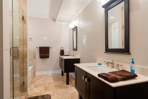 Casa en venta en Key Largo, Florida, 5 dormitorios, 565.12 m2 № 2056784 - foto 17