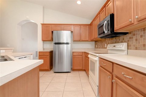 House in Orlando, Florida 4 bedrooms, 180.42 sq.m. № 1796017 - photo 7