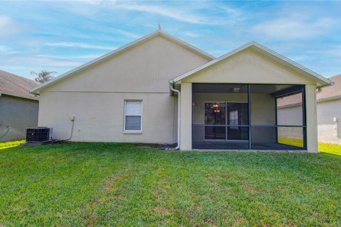 House in Orlando, Florida 4 bedrooms, 180.42 sq.m. № 1796017 - photo 25