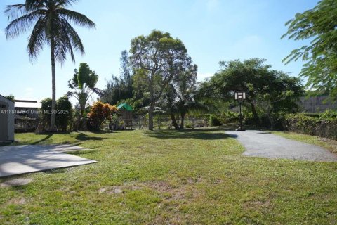Casa en venta en Fort Lauderdale, Florida, 3 dormitorios, 102.19 m2 № 1947992 - foto 24