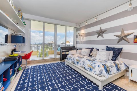 Condo in Key Biscayne, Florida, 4 bedrooms  № 2002718 - photo 8