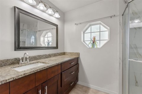 House in Kissimmee, Florida 3 bedrooms, 123.75 sq.m. № 2313229 - photo 24