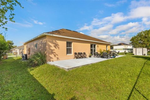 House in Kissimmee, Florida 3 bedrooms, 123.75 sq.m. № 2313229 - photo 27