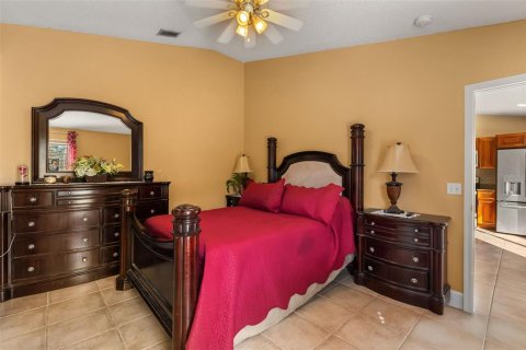 House in Kissimmee, Florida 3 bedrooms, 123.75 sq.m. № 2313229 - photo 22