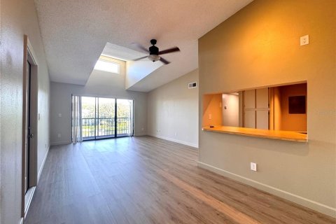Condo in Sanford, Florida, 2 bedrooms  № 1870703 - photo 2