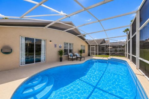 House in Davenport, Florida 4 bedrooms, 155.33 sq.m. № 2337379 - photo 27